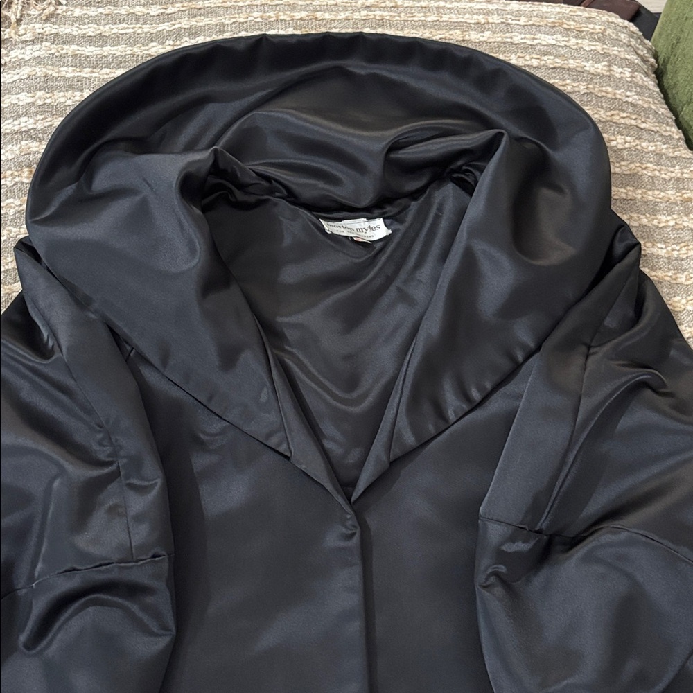 Morton Myles Vintage 1960 Black Satin Swing‎ Holiday Coat Pockets Women Size M - Picture 8 of 15